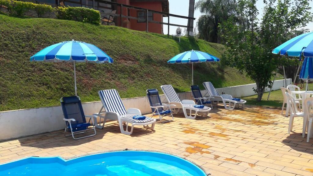 Pousada Vale Das Maritacas Monte Alegre do Sul Esterno foto